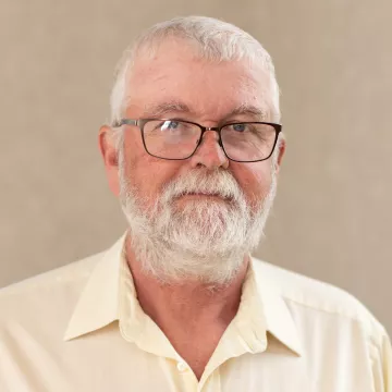 Headshot of Glenn Martin