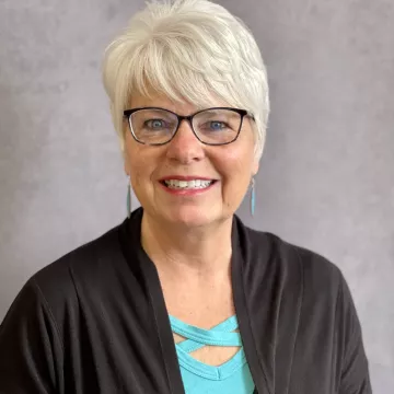 Headshot of Annette Broyles