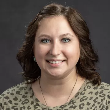 Headshot of Traci Lagein