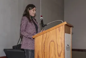 Kristi Presenting