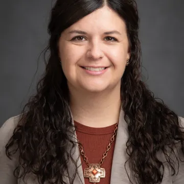 Headshot of Kelsey Deckert