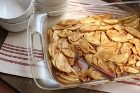 pan of Baked Cinnamon Apples 